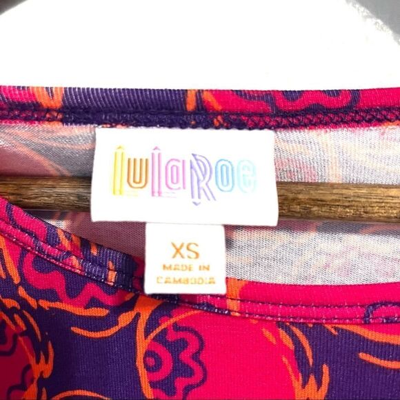 Lularoe Irma Top Size XS - Picture 4 of 6